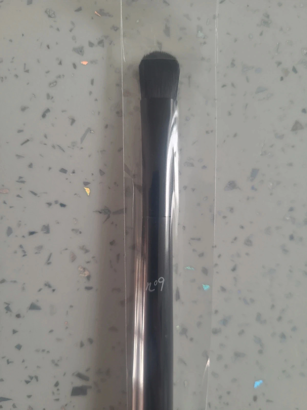 Eyelid Brush – photo 2